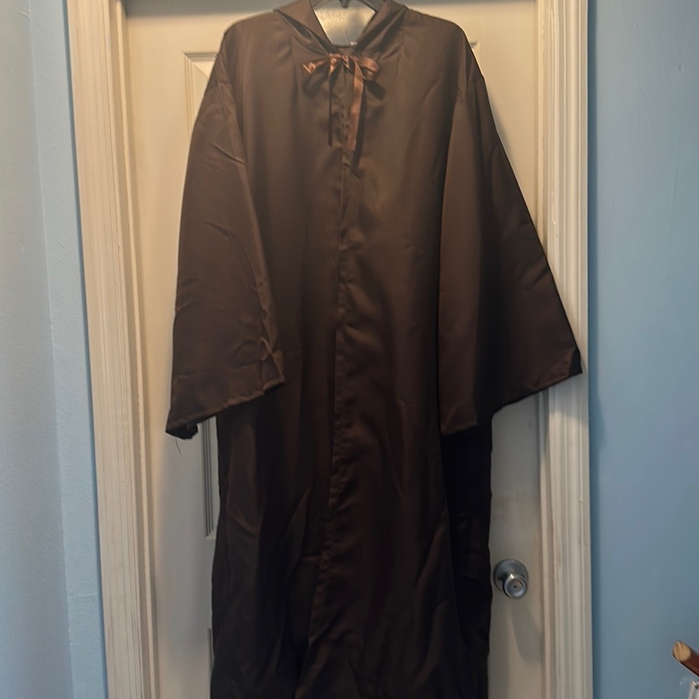 Men’s Cosplay long hooded brown cape